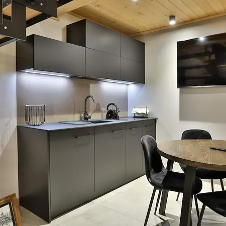 Bocianie Gniazdo W Rabce * Rabka