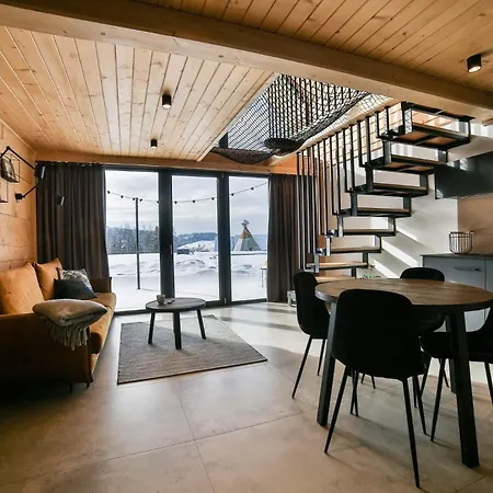 Bocianie Gniazdo W Rabce *